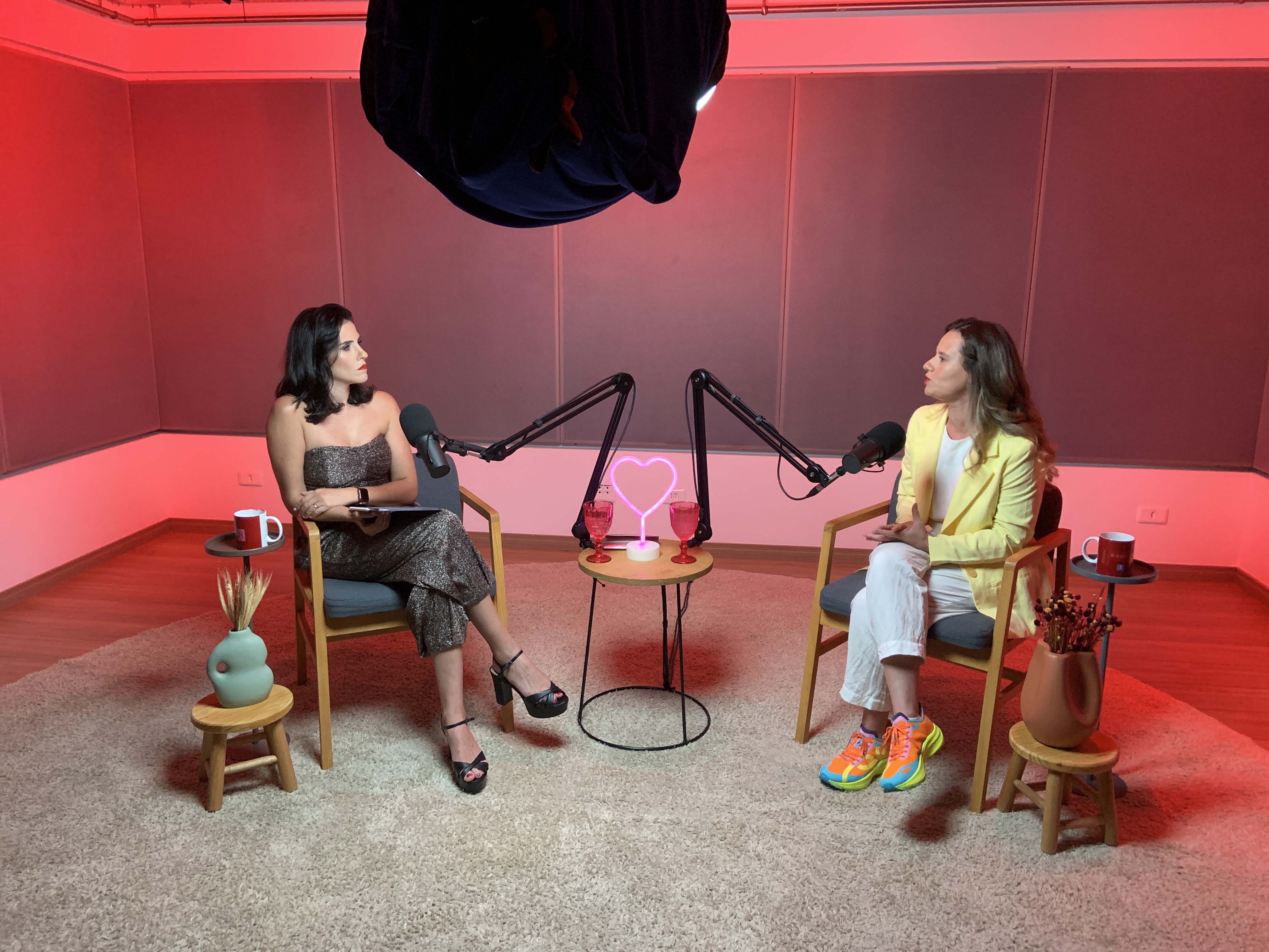 Atividade física sem pressão estética é tema do videocast “É com ELAS”